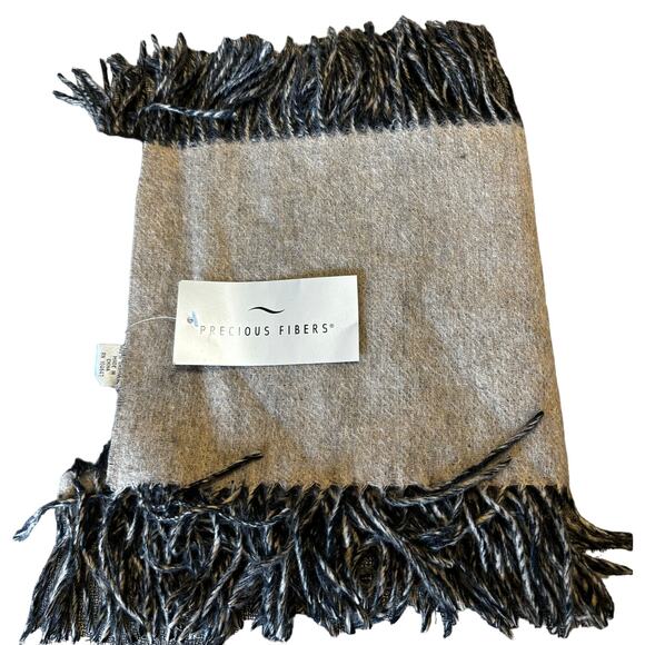 Precious Fibers Accessories - Precious Fibers 100% cashmere fringe scarf tan/black NWT